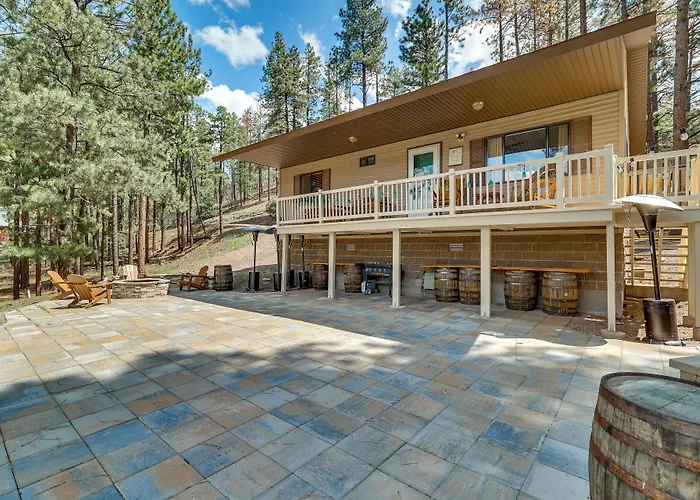 Peaceful Retreat W/ Mountain Views! Nutrioso